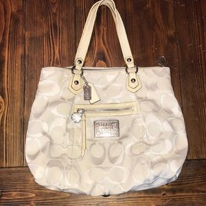 Large Coach Poppy Handbag
